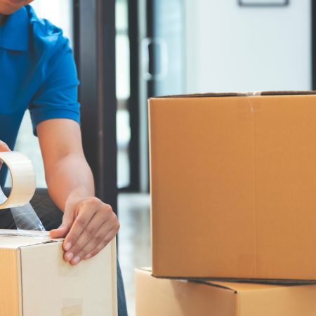 Zaslužek od doma pakiranje: ali to res obstaja ali gre za prevaro